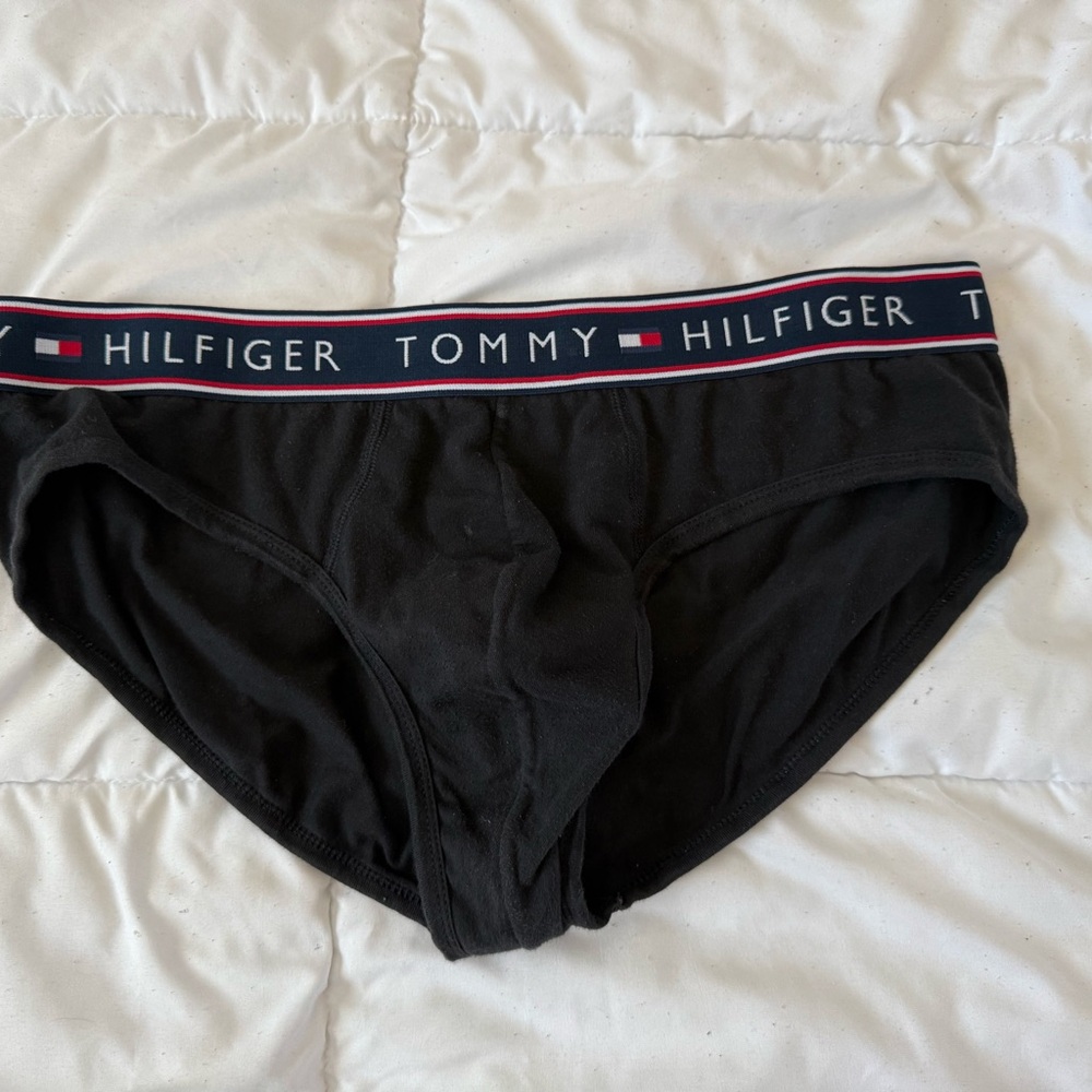 3 Tommy Men’s briefs - Picture 4 of 9